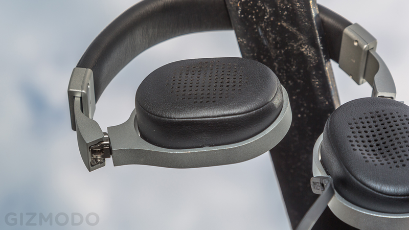 Illustration for article titled KEF M500 Headphone Review: Perfect Balance of Sound and Comfort